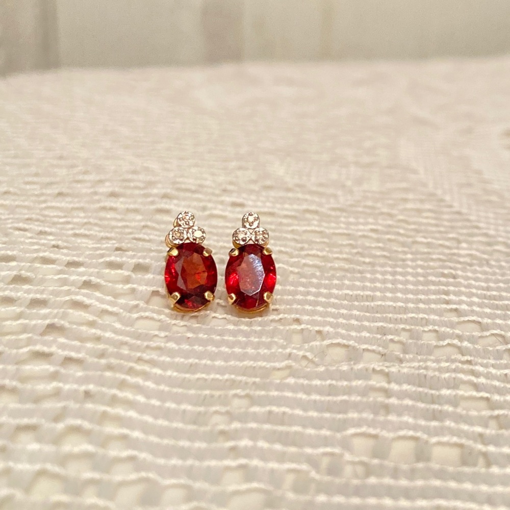 14k Yellow Gold Garnet And Diamond Earrings